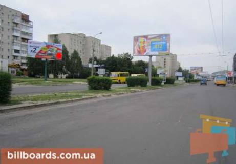 Білборд, Бігборд (Борд)   у Луцьку Соборности пр., 1, возле остановки, напротив Северного рынка Фото 1