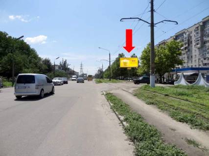 Билборд A в Николаеве, 3x6  Космонавтів вул., 142, біля супермаркетів "АТБ", "Watsons", в центр фото 1