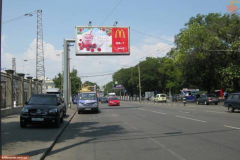 Призма B в Одессе Середньофонтанська вул., біля зупинки "Залізничний вокзал" - 143500 фото 1