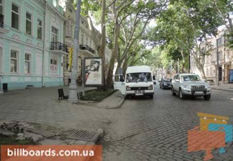 Ситилайт  в Одессе Пушкинская ул., 25, напротив магазина "Columbia", в сторону Еврейской ул. фото 1