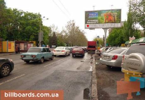 Призма  в Одессе Космонавтов ул., 28 / Героев Крут ул. (бывш. Терешковой ул.), возле парка им. Горького, в сторону Петрова ул. - 80618 фото 1