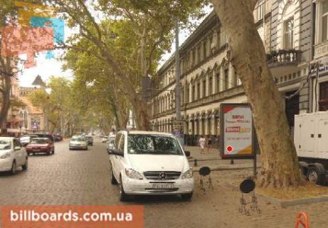 Ситилайт  в Одессе Пушкинская ул., 12 / Греческая ул., в сторону Дерибасовской ул. фото 1