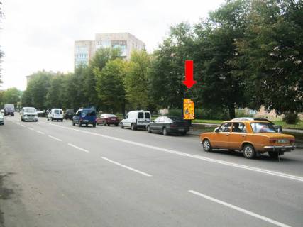 Ситилайт A в Ровно, 1.8x1.2  Адама Міцкевича вул. (вул. Дулібська (Гастелло))., 3, в бік Миру пр. фото 1