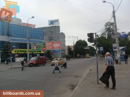 Призматрон, Призма B у Рівному Відінська вул. / Київська вул., Ліва - 76391 Фото 1