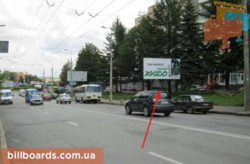 Білборд, Бігборд (Борд)  A у Тернополі Бандеры пр., возле Приватбанка, в сторону Протасевича ул. Фото 1