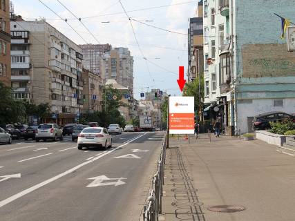 Ситилайт A в Киеве, 1.8x1.2  Саксаганського вул., 64 - вул. Паньківська, на світлофорі, в напрямку пл. Перемоги фото 1