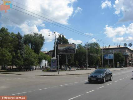 Призма B в Запорожье Соборний пр. (колиш. Леніна пр.) / Марії Примаченко (Маяковського) пл. - 68305 фото 1