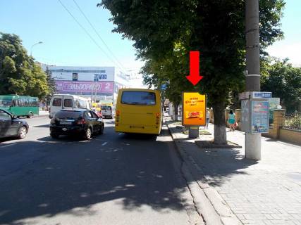 Ситилайт  в Сумах, 1.8x1.2  Іллінська вул. (кол. Червоногвардійська вул.), 5, в бік 1-ої Набережної вул. р. Стрілки фото 1