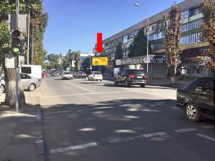 Билборд  в Ужгороде, 3x6  Толстого вул., в бік Петефі пл. фото 1