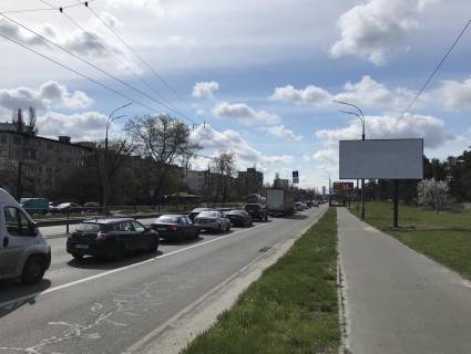 Билборд A в Киеве, 3x6  Перова бул., навпроти буд. 8, до ст.м. "Дарниця" фото 1