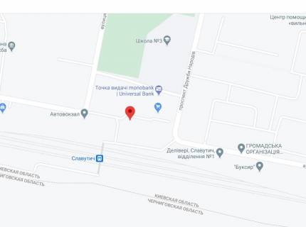 Білборд, Бігборд (Борд)  A у Славутичі Привокзальна пл., 7, аптека "Мед Сервіс", №К023, прайс за ролик 10 сек 1 вихід/5 хвилин, з 8:00-22:00. Розрахунок для інших параметрів трансляції уточнюйте у менеджера. схема