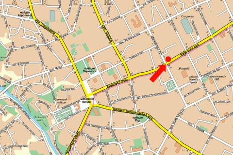 Ситилайт  в Житомире, 1.8x1.2  Київська вул., 39 / Небесної Сотні вул. (кол. Московська вул.), біля ЦУМу, магазину "Плато", на світлофорі схема