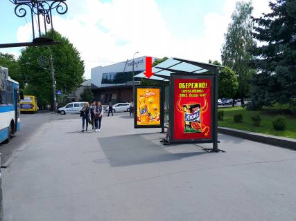 Ситилайт  в Ровно, 1.8x1.2  Соборна вул., 195, зупинка біля "РДА", в бік Чорновола вул., A2 фото 1