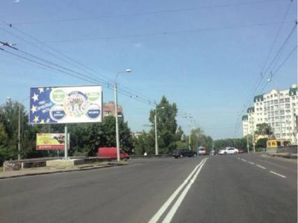 Білборд, Бігборд (Борд)  B у Рівному Шухевича вул. - Богоявленська вул. (Колиш. Черняка вул.) Фото 1