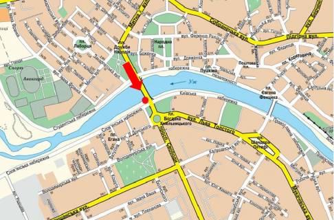 Призматрон, Призма A у Ужгороді, 3x6  Хмельницького пл. - Слов''янська набережна, виїзд з мосту на площу - 110079 схема