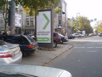 Ситилайт B в Одессе, 3x1.5  Буніна вул., 21 - Рішельєвська вул. фото 1