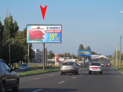 Билборд B в Харькове, 3x6  просп. Льва Ландау (50-річчя СРСР), 55, з центру фото 1