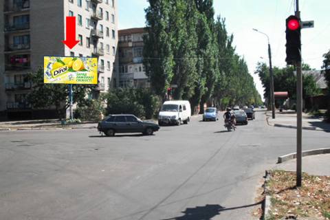 Билборд A в Александрии, 3x6  Братська вул. (кол. Калініна вул.), 67 фото 1