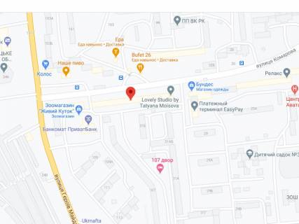 Білборд, Бігборд (Борд)  A у Чернівцях Комарова вул., 31, аптека "Мед Сервіс", №Л025, прайс за ролик 10 сек 1 вихід/5 хвилин, з 8:00-22:00. Розрахунок для інших параметрів трансляції уточнюйте у менеджера. схема