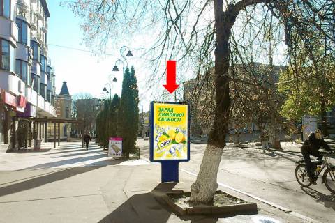 Сiтiлайт  у Хмельницькому, 1.8x1.2  Проскурівська вул., 37, біля магазину "Алло", мед. училища Фото 1