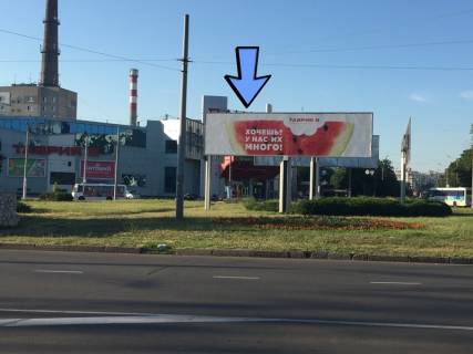 Билборд A в Одессе, 3x6  Незалежності пл., (1), з центру, лівий фото 1