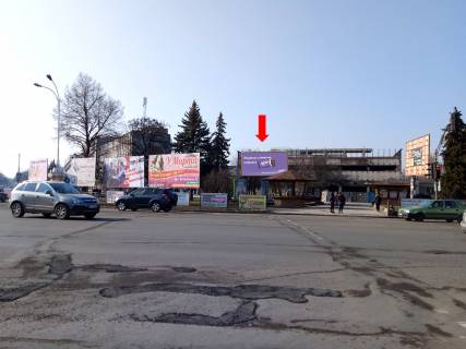 Призматрон, Призма A у Ужгороді, 3x6  Кирила і Мефодія пл., біля универмагу "Україна" - 20456 Фото 1