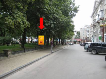 Ситилайт B в Тернополе, 1.8x1.2  Шевченка бул., біля ПУМБу фото 1