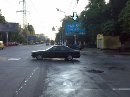 Билборд A в Одессе Космонавтів вул., 15 фото 1