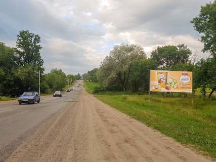 Билборд  в Сторожинцах, 3x6  виїзд з міста, у бік Чернівців фото 1