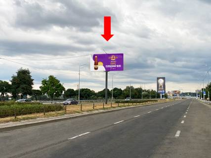 Видеоборд A у Києві, 3x6  Оболонський пр., роздільник, між ст.м. "Оболонь" і ст.м. "Почайна", в сторону ст. м. "Почайна", (ролик 10 сек, 1 вихід/1,5 хвилини) - 394405 Фото 1