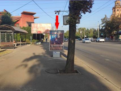 Ситилайт B в Кривом Роге, 1.8x1.2  Миру пр., 15а, зупинка "1-а міська лікарня" фото 1