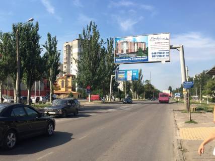 Билборд  в Одессе, 3x6  Князя Володимира Великого просп.(Добровольського просп.)., 147/1, в центр фото 1