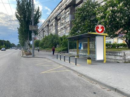 Нестандарт A в Днепр (Днепропетровск), 0,74х1,99(перф)  Вул.Маршала Малиновського, 6 фото 1