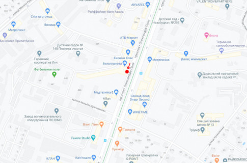 Нестандарт B у Дніпро (Дніпропетровськ) Пр.Олександра Поля, біля буд.42 схема