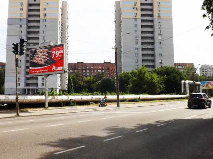 Призма B в Днепр (Днепропетровск), 6х3  вул.Космічна, р-н "Billa" - 174321 фото 1