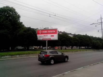 Призма A в Днепр (Днепропетровск), 6х3  пр.Олександра Поля, 76, центральна частина міста, перехрестя, світлофор, різноманітні крамниці, супермаркет, меблеві салони, потік до ТЦ Славутич та ТЦ Апполо - 174455 фото 1