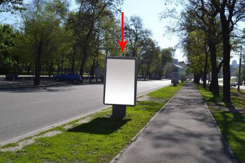 Ситилайт B в Днепр (Днепропетровск), 1,2x1,8  пр.Лесі Українки (пр.Пушкіна), на розподільчій алеї, від вул.А.Фабра до пр.Олександра Поля – 5- фото 1