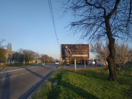 Билборд A в Каменское (Днепродзержинск), 6х3  пр.Ювілейний буд №69 фото 1