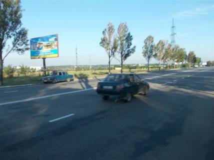 Білборд, Бігборд (Борд)  B у Кам'янське (Дніпродзержинськ), 6х3  вул.Січеславський шлях (при в’їзді у місто ліворуч) Фото 1