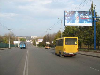 Билборд A в Кропивницкий (Кировоград), 3х6  ул.Вокзальная, 64 фото 1
