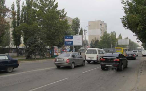 Билборд B в Одессе, 6x3  Маршала Малиновського вул., 49 -  Івана та Юрія Лип вул., фото 1