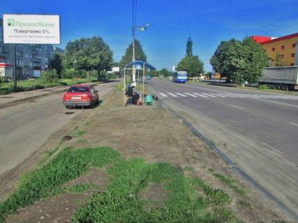 Билборд B в Коростышеве, 6x3  Київська вул., 103 фото 1