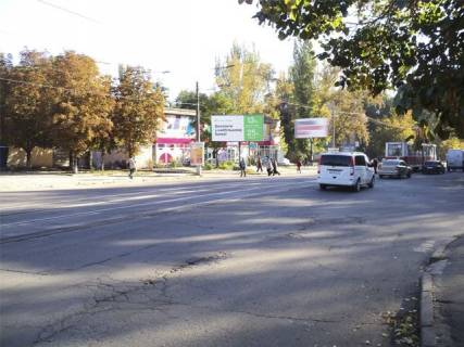 Билборд B в Кривом Роге, 6x3  Соборності вул., 51 - Стрельникова вул. (ТЦ "Схід", ТЦ "ProStor"), від Металургів пр. фото 1