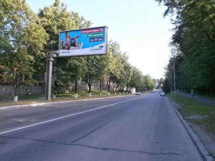 Билборд B в Виннице, 6x3  Воїнів Інтренаціоналістів вул.  (напроти Політехнічного Університету), в центр фото 1
