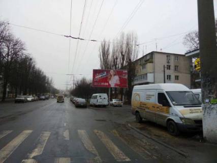 Билборд A в Одессе, 6x3  Космонавтів вул., 62 фото 1
