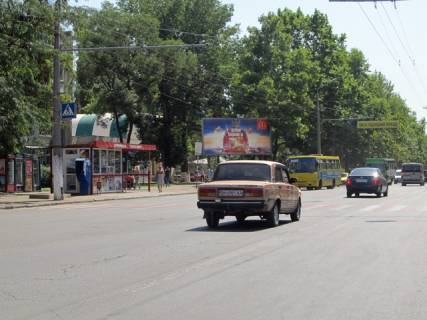 Билборд B в Одессе, 6x3  Корольова вул., 27 фото 1