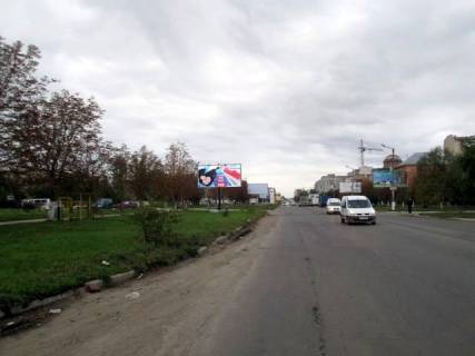 Билборд B в Ивано-Франковске Надречная ул., 221 (200 м. к ТРЦ "Велес" и Диллер "Toyota" "Классик Авто") фото 1