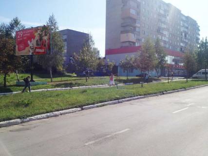 Білборд, Бігборд (Борд)  B у Нововолинську Некрасова ул., 19 Фото 1