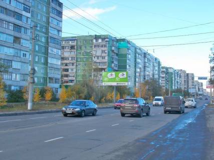 Білборд, Бігборд (Борд)  B у Сумах, 6x3  Героїв Крут вул.,  52 (напроти автосалонів Форд, Шкода, Рено) Фото 1