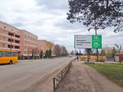 Билборд A в Сарнах Суворова ул., 8 фото 1